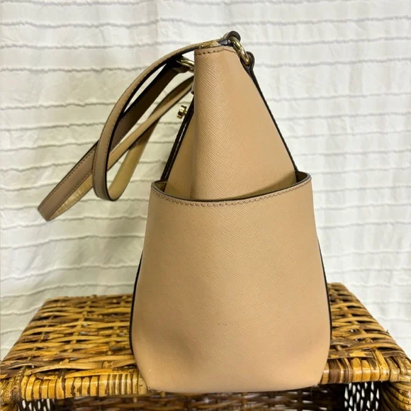 EUC Michael Kors Sullivan Top-Zip Tote Bag Tan Classic Chic Business Purse - Picture 4 of 15